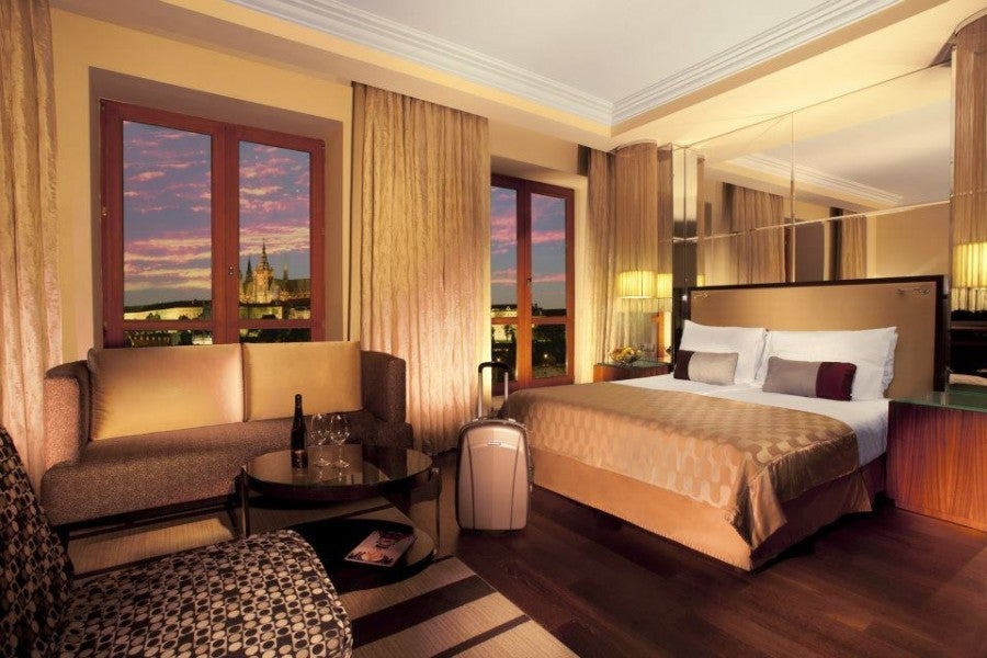 King junior suite at the Radisson Blu Alcron.