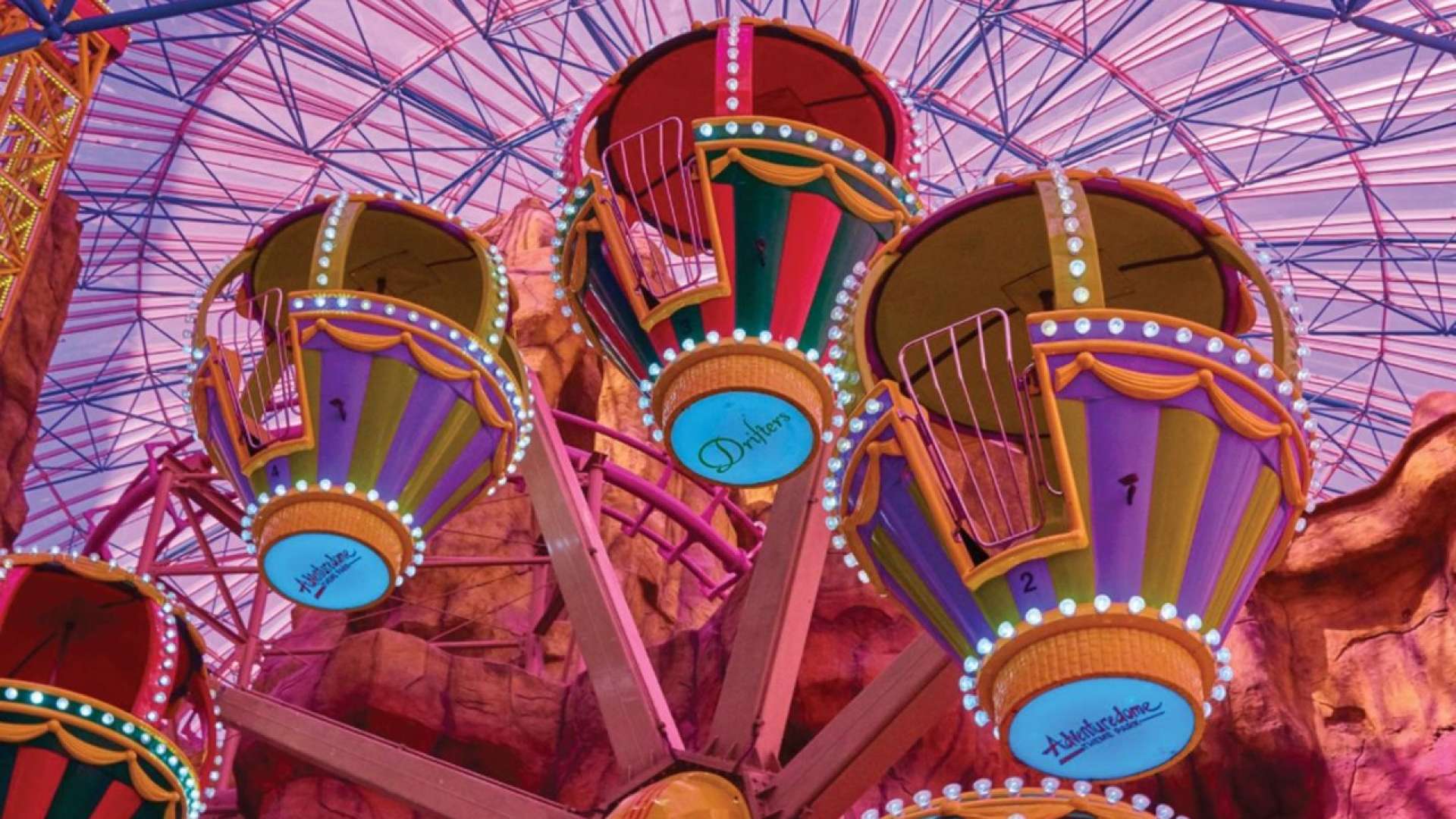 (Photo courtesy of Circus Circus Adventuredome)