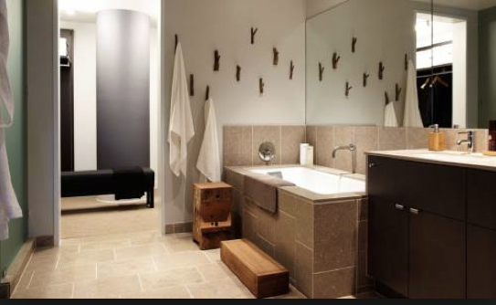 Open plan bathrooms, such as this one at the W Hollywood, are not always a good thing.