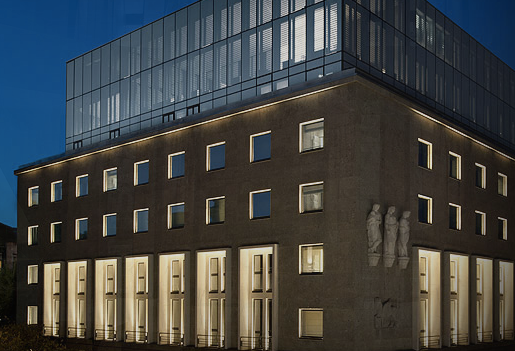 Armani Hotel