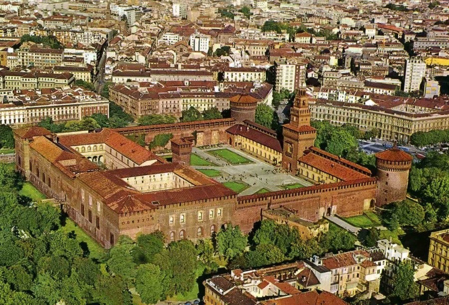 You can enter the Castello Sforzesco for free!