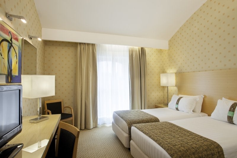A guestroom at the Holiday Inn Milan.