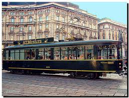 The Atmosfera Restaurant tram gives you a unique city tour while having lunch or dinner!