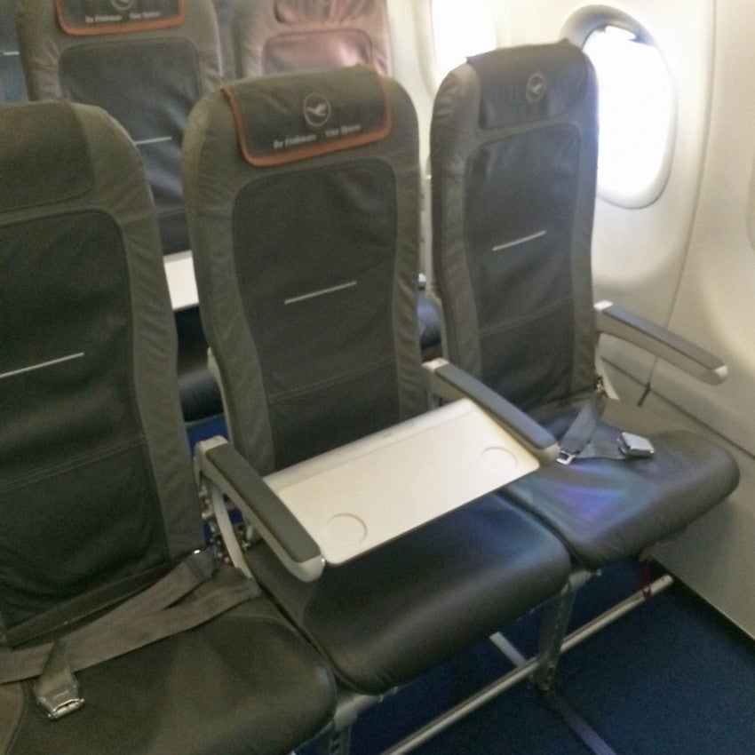 Business-class seats aboard the A321 intra-Europe from Madrid-Munich.