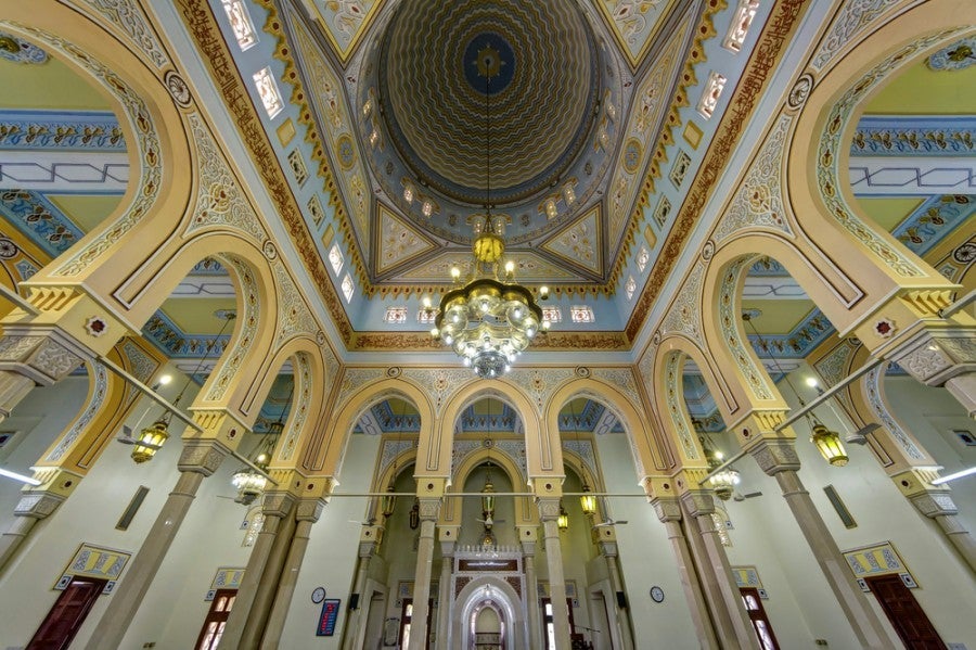 Ornate ceiling of the Jumeirah Mosque. Photo courtesy of Shutterstock.