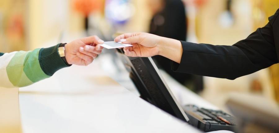 Hotel check-in featured shutterstock 168691664