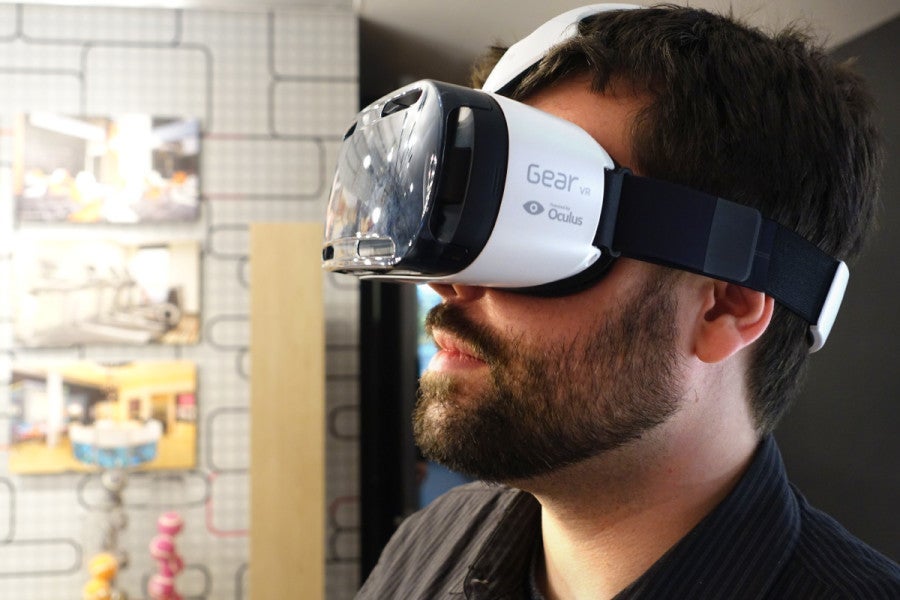 Samsung's Gear VR virtual-reality headset could let you experience local activities without leaving your hotel's lobby.