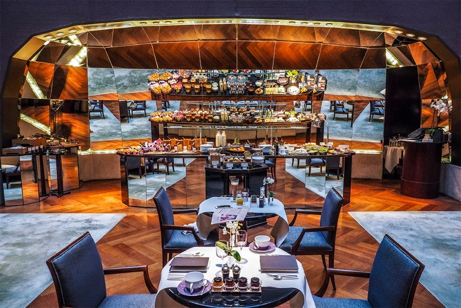 The mirrored breakfast buffet at the Park Hyatt Paris-Vendôme.