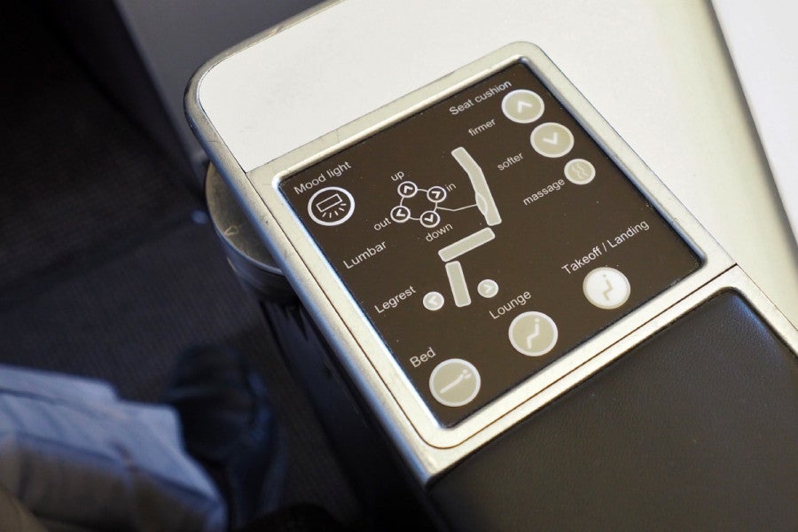 The seat controls were intuitive and responsive.