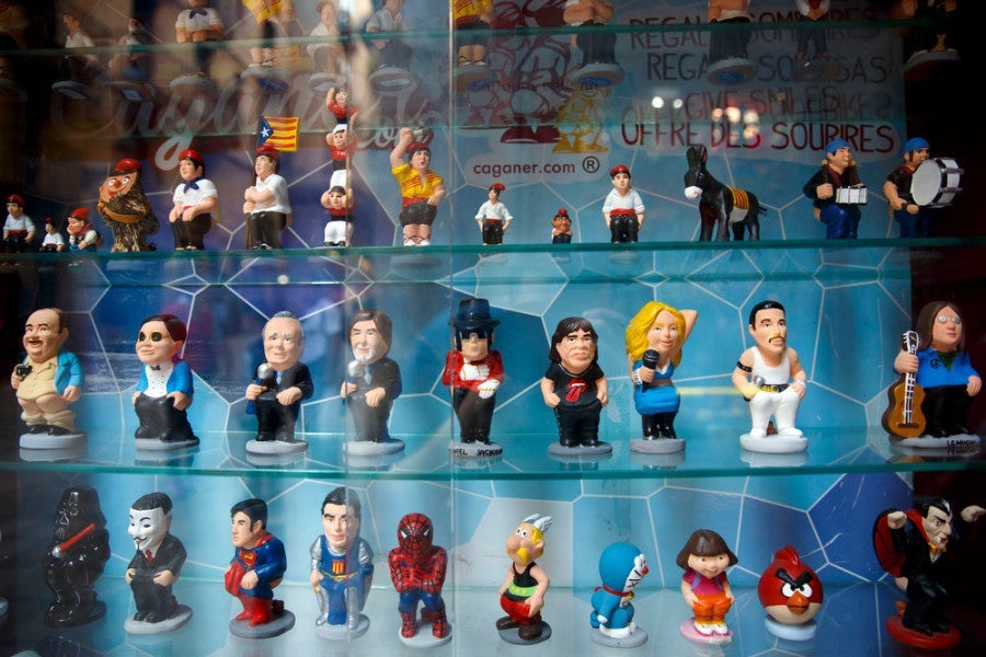 Need a small souvenir? Catalan Caganer figurines can be found in a variety of celebrity editions, including Michael Jackson.