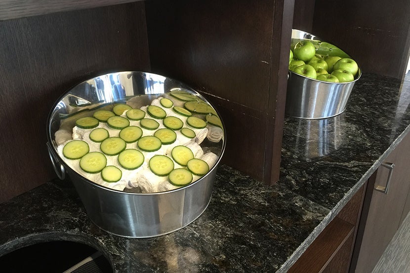 Cold towels dotted with cucumbers make for a fancy, spa-like touch.