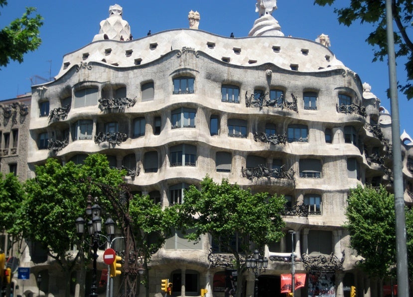 Curvy Casa Milà.