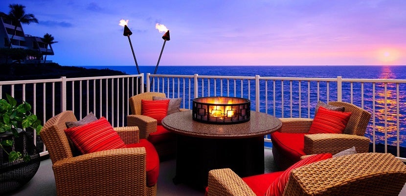 Sheraton Kona Hawaii Starwood SPG ocean bar featured