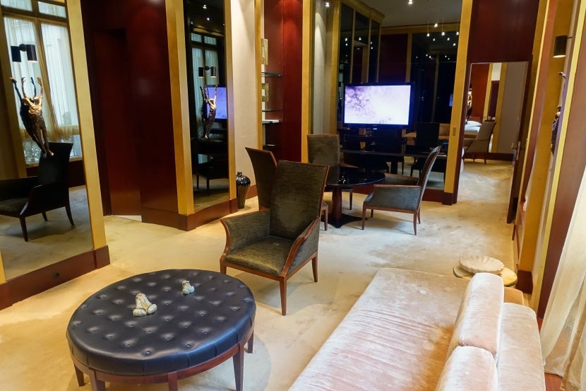 The living room area of the Diplomatic Suite.