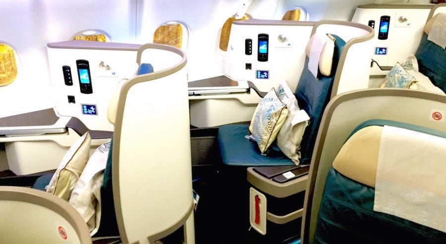 I used American miles to try out SriLankan's new business class.