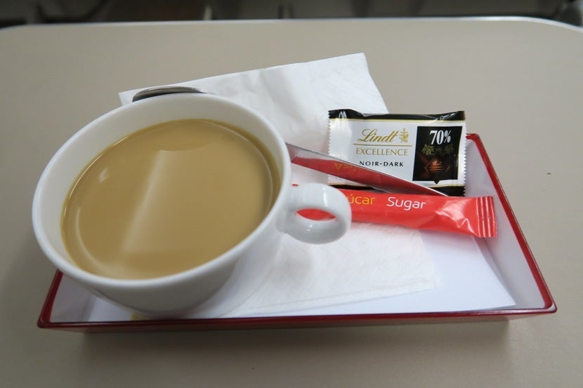 After dinner, coffee and tea were offered.
