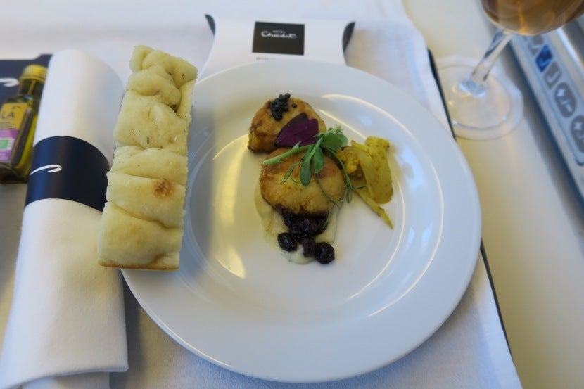 Even though we were barely halfway back in the cabin, only the scallop option was available as a starter.