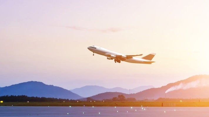 Plane taking off featured 2 shutterstock 157459556