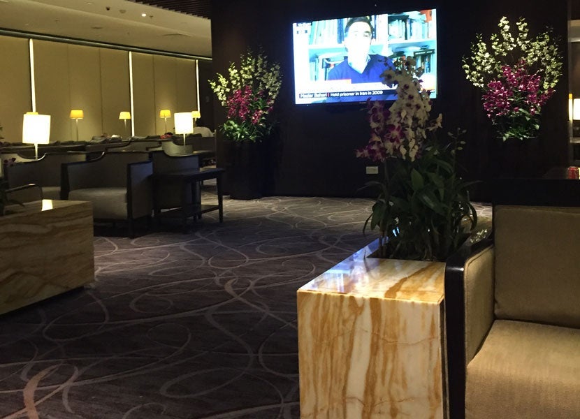 The seating area in the T2 SilverKris Lounge, a huge step up from the SATS Lounge!