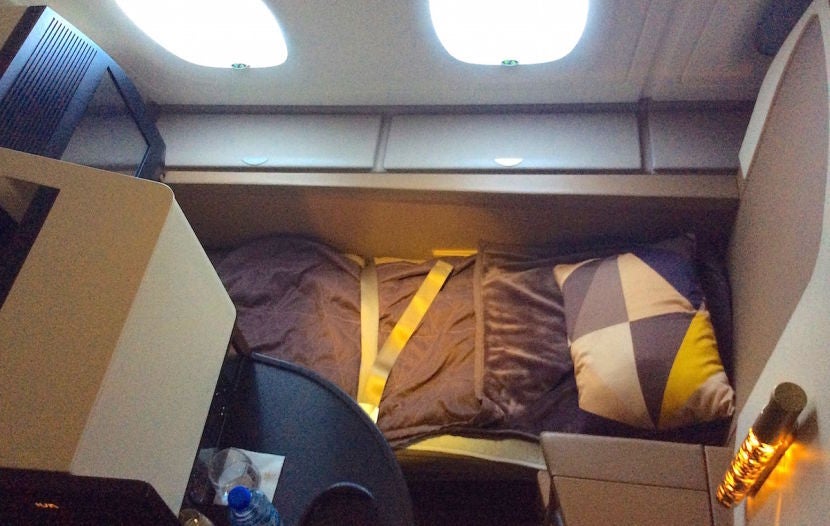 Another shot of the seat in lie-flat position from overhead. Yes, I was standing on the armrest.