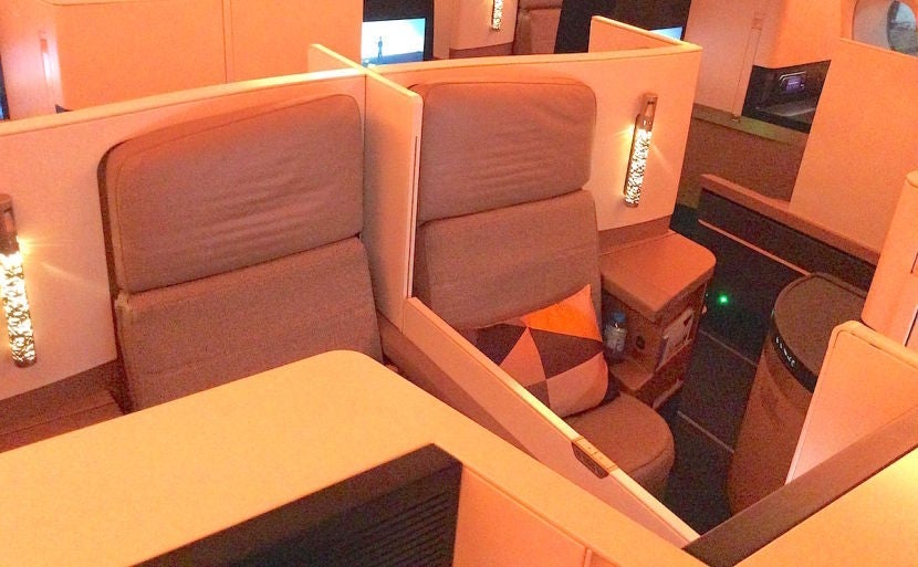 Another shot of the middle seats. These ones are good for couples.