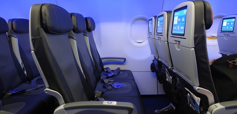 My regular economy seat featured 33" of pitch.