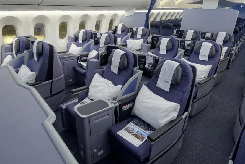 This version of United's biz-class seat has been flying since the days of Continental. Photo by Zach Honig.