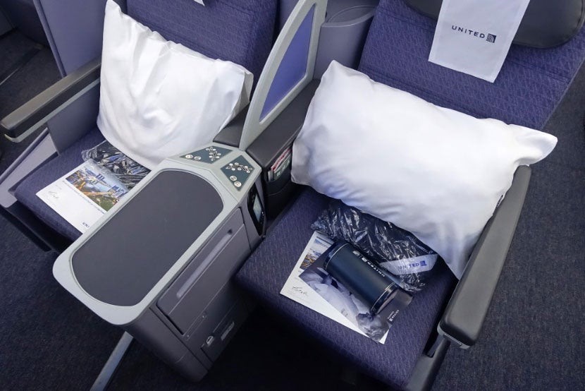 united 787-9 inaugural dreamliner