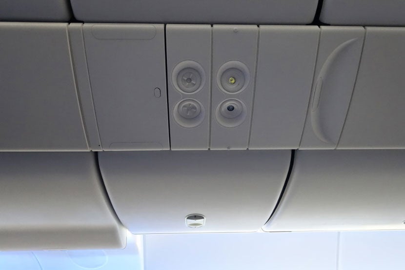 united 787-9 inaugural dreamliner