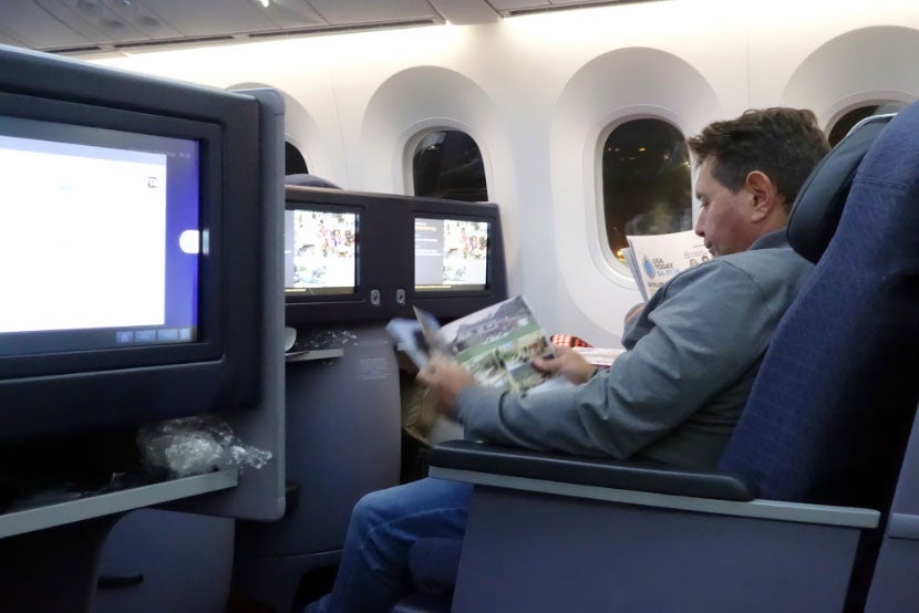 united 787-9 inaugural dreamliner