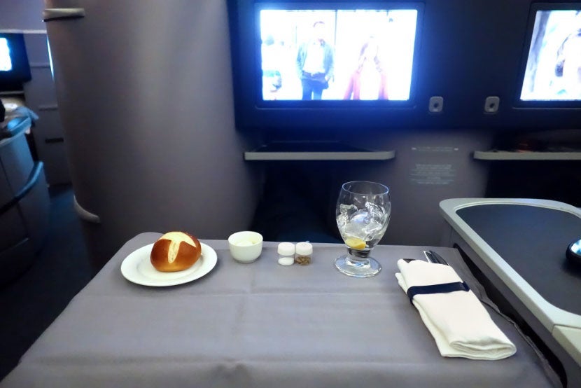 united 787-9 inaugural dreamliner