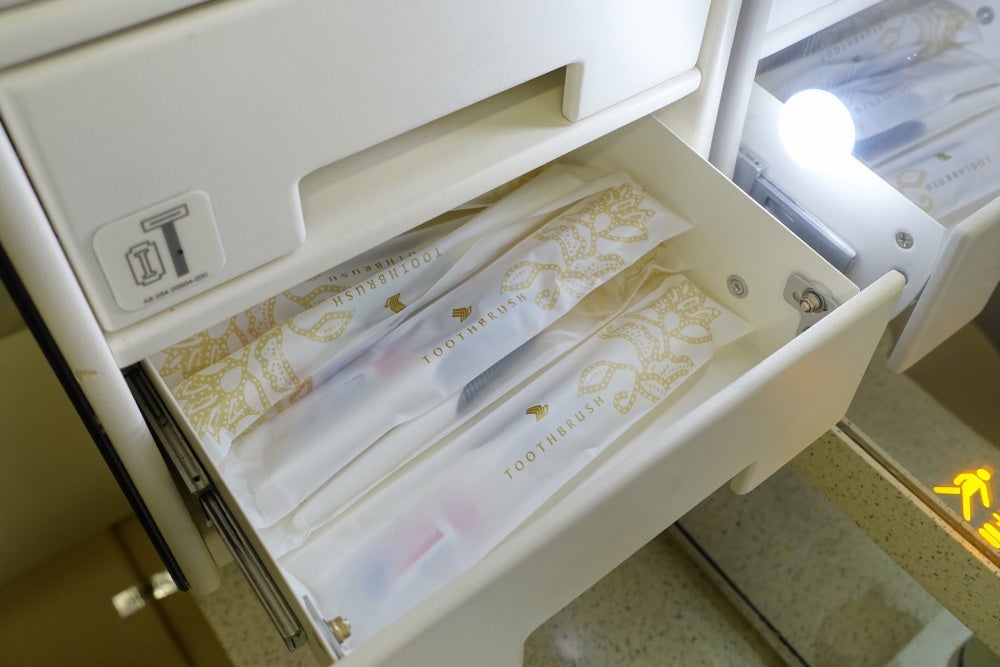 Singapore Airlines A380 Business Class Review