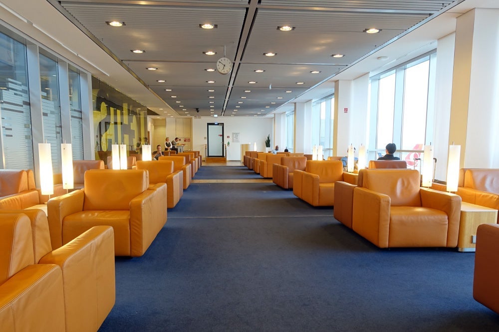 Singapore Airlines A380 Business Class Review