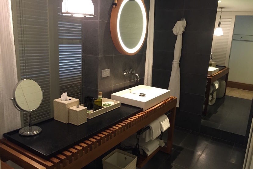IMG_Andaz Maui bathroom 1