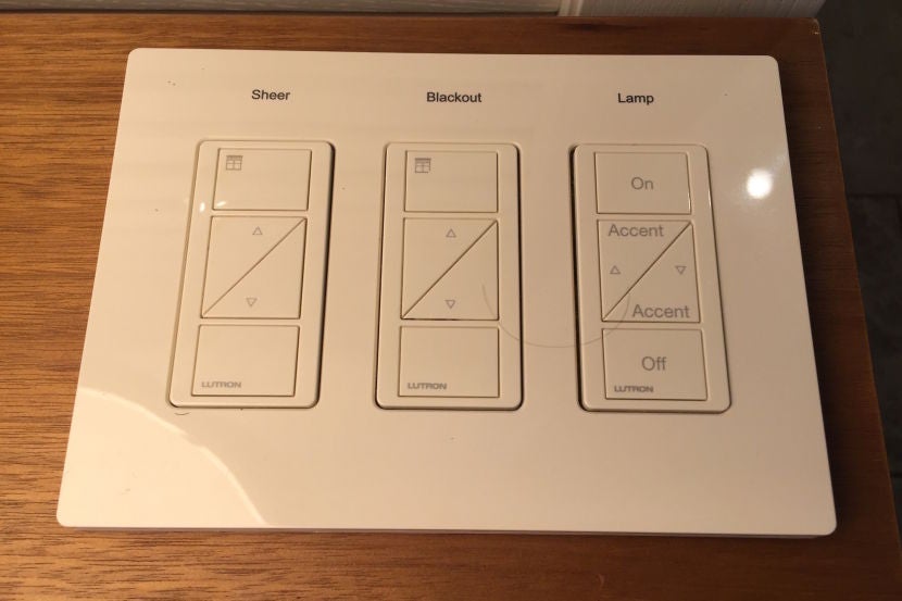 These controls were actually easy compared to the ones by the door.