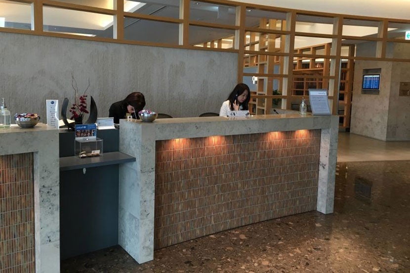 The entrance to the Admirals club.