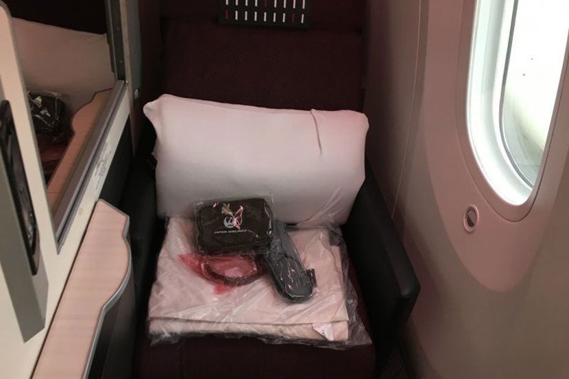 My seat had an amenity kit waiting.