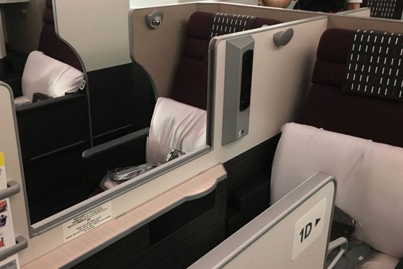 JAL's "Sky Suite" has a staggered 2-2-2 configuration on the 787.