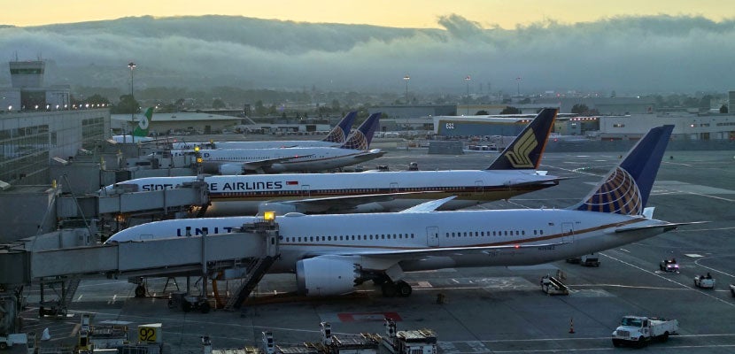 united 787-9 featured sfo
