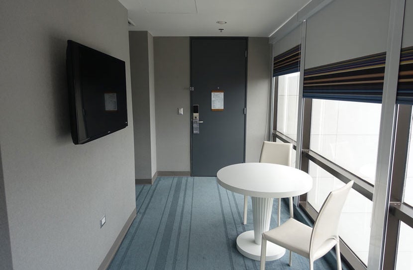 Aloft-Living-Room-1