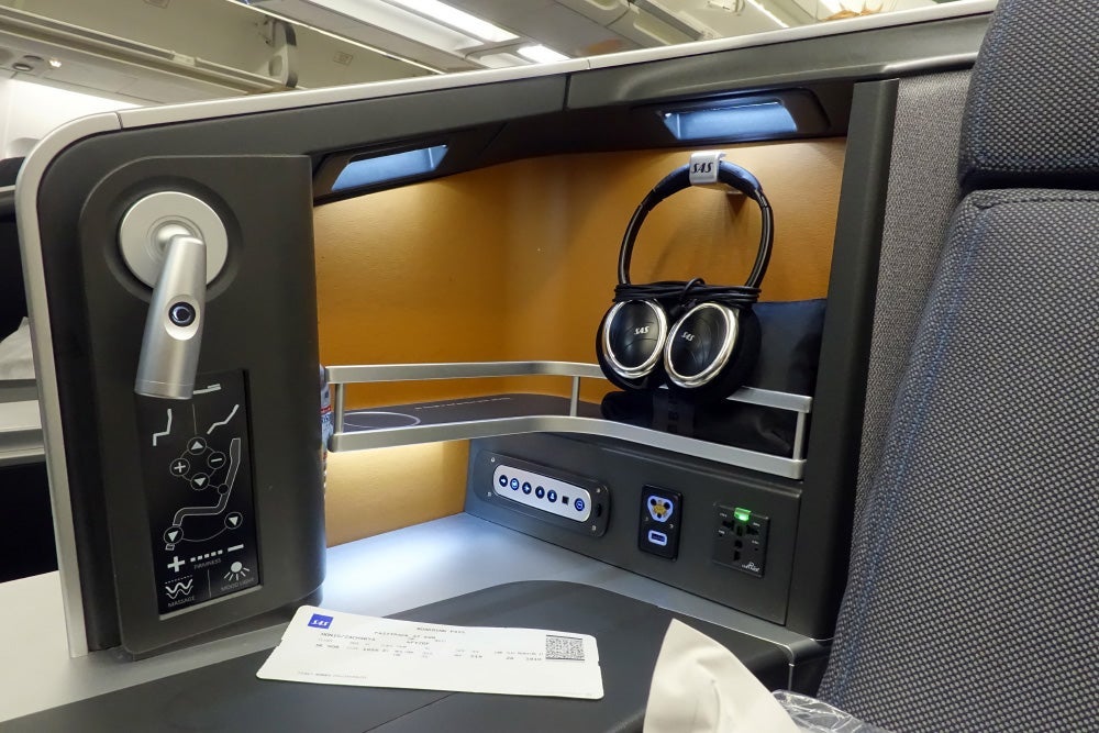 SAS A330 Business Class Review