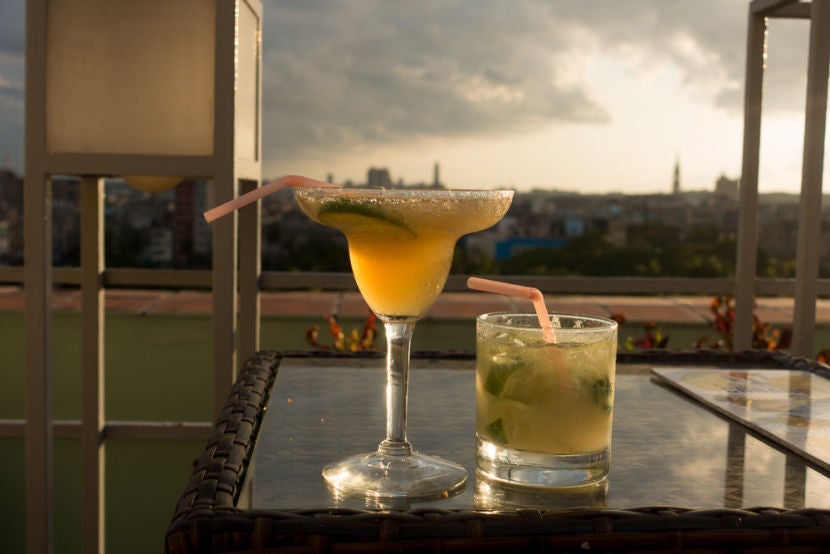 Rooftop cocktails on the Hotel Saratoga. Image by Lori Zaino.