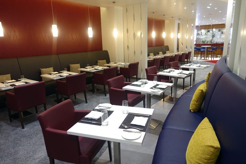 Air-Serbia-Lounge-(3)