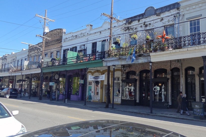 Stroll the many eclectic shops of Magazine Street. Image courtesy of Flikr.