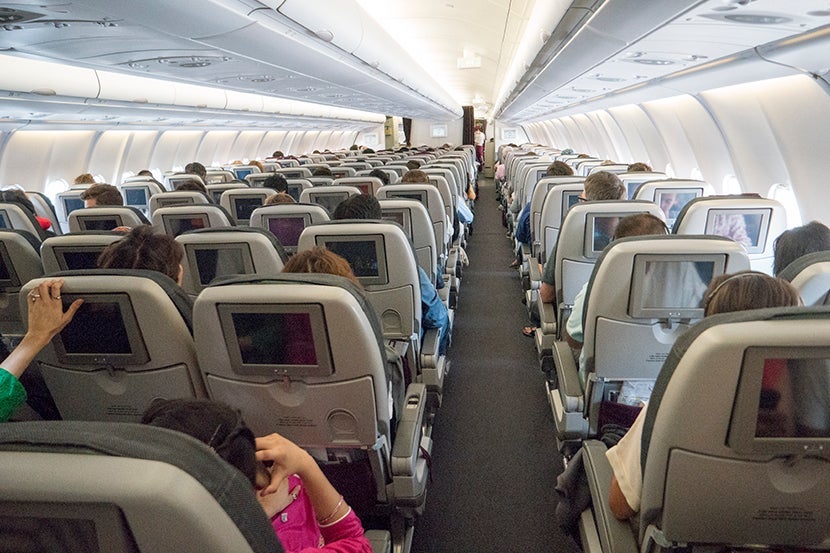 830-economy cabin_SAM0548