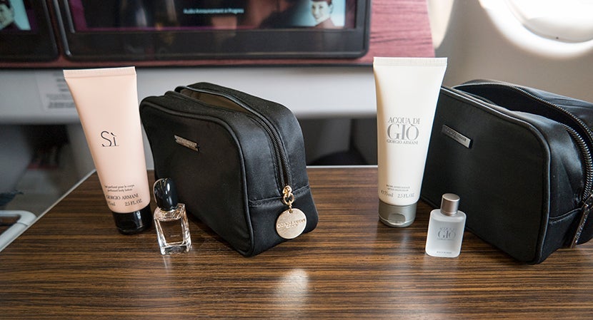 830 male and female amenity kits_SAM0545