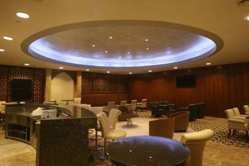 Often overshadowed by it's bigger brother city, Abu Dhabi has rapidly improved it's airport and infrastructure. Image courtesy of <a href="https://www.prioritypass.com/en/loungesearch?entity=87e47a47-6e7e-44b2-8ab1-bf4832c0eb2b">Priority Pass</a>.