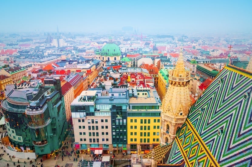 Austrian Airlines will soon make it easier to visit colorful Vienna from North America. (Photo by adisa / Getty Images)