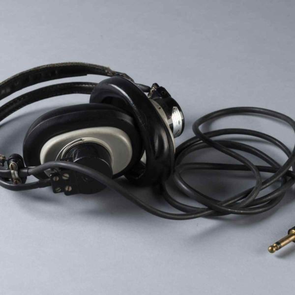 Headphones from the Concorde jet are up for auction. Image courtesy of Marc LaBarbe.