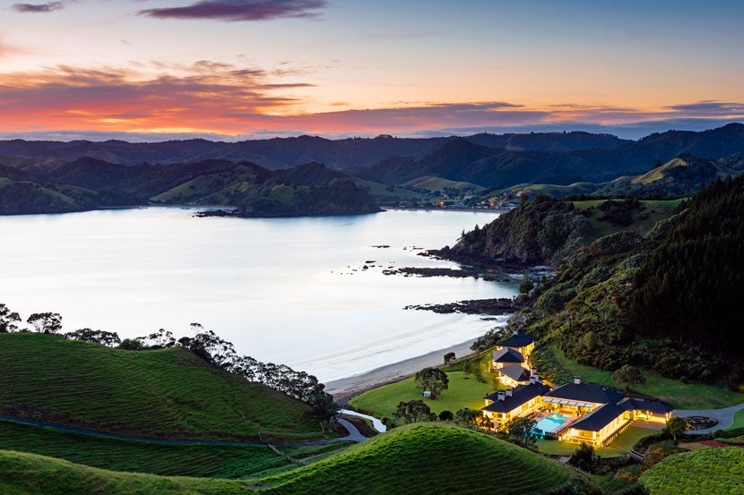 Image courtesy of Helena Bay Lodge.